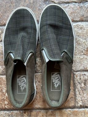 Vans Slip-On Shoes Mens 7 Womens 8.5 Olive Green Plaid w Corduroy Skate Sneakers